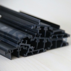 65mm Extruded PA66 GF25 Polyamide Thermal Break Strips