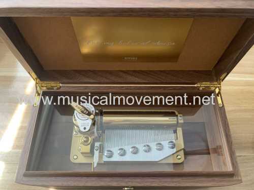 THT CUSTOMIZING YOUR OWN MELODY DELUXE 50 NOTE WOODEN MUSIC BOX