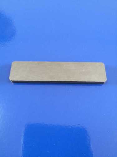 multi-pole ferrite block magnet