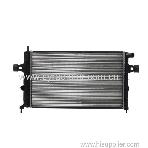 Car Radiator for Opel Astrag 1.4/1.6/1.8 ′98 AT