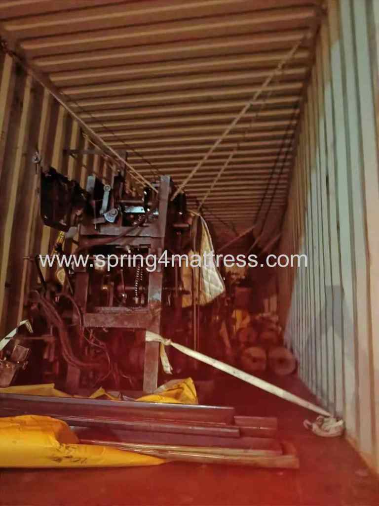 spring machine loading picture