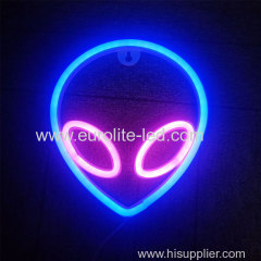 Neon Sign Alien Face Shaped Wall Hanging Lights for Home Children's Room Saucerman Night Lamps Xmas Party Holiday Art De