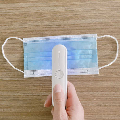 Portable UV Sterilizer Germicidal Anti Virus Handheld UV Sterilizer Personal Medical Hygiene Accessory Phone Sanitation