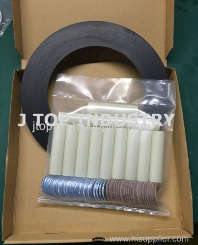 Pipe flange insulation kit