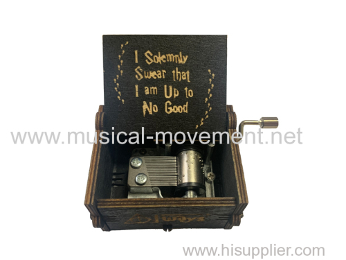 HAND CRANK MUSIC BOX HARRY POTTER