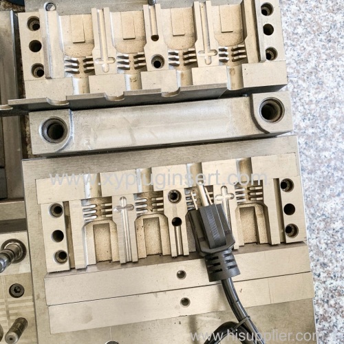 plugs moulds plugs mold plug tooling  with injection machine  solutions