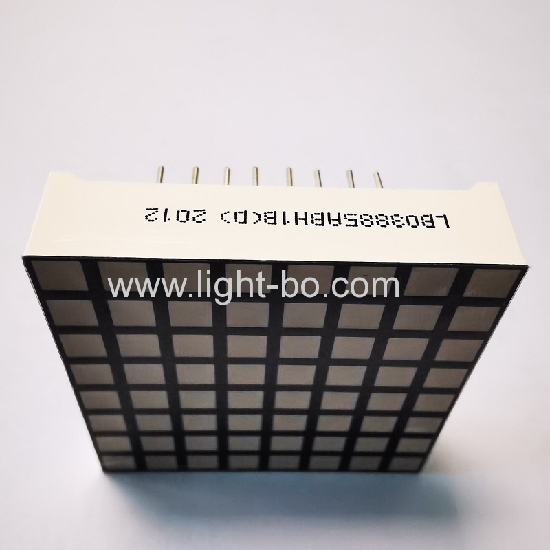 ultrablaue 8 * 8-Quadratpunktmatrix-LED-Anzeigereihenanode für sich bewegende Zeichen / Anzeigebildschirm