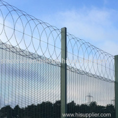 Concertina Wire concertina wire border military concertina wire