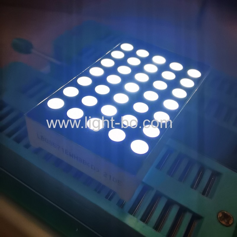 Ultra White 1,5 "3mm 5 * 7 Dot-Matrix-LED-Anzeige für Stellungsanzeige