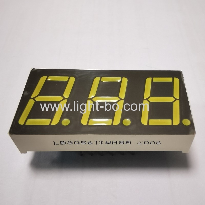 ecrãs LED ultra brancos de 0,56 polegadas de ânodo comum de 3 dígitos e 7 segmentos para aparelhos de ar condicionado