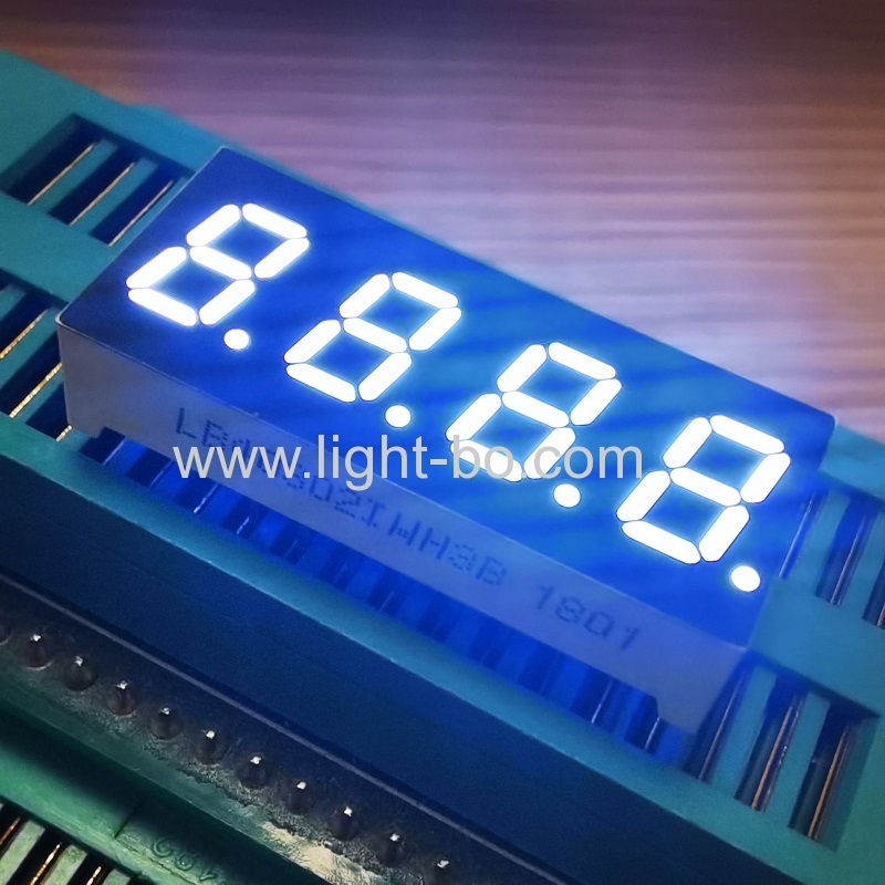 kleine ultraweiße 0,3" 4-stellige 7-Segment-LED-Anzeige gemeinsame Anode für Instrumententafel