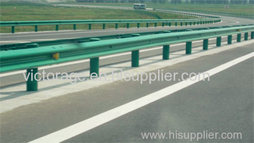 Thrie Beam Highway Guardrail