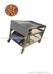 Automatic jujube chopping machine