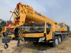 XCMG 130 Ton used hydraulic mobile Truck Crane