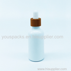 Opaque white essential oil glass botte personal use bottle with dropper