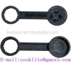 Plastic Drum Barrel Bung Wrench Pail Lid Opener Spanner