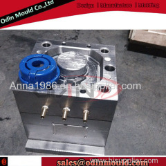 Plastic flip top cap mould