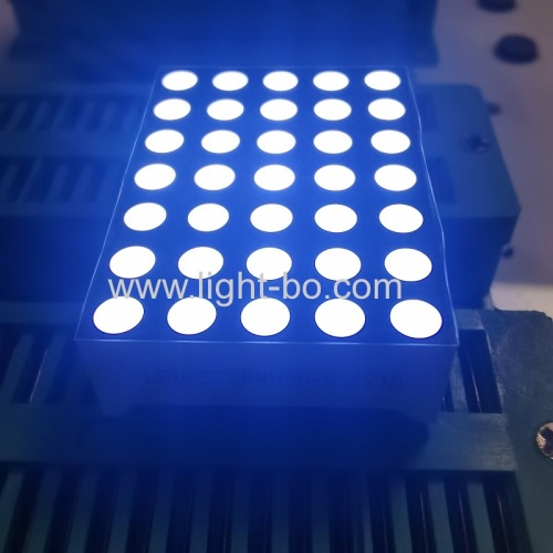 Ultraweißes 5 x 7-Punktmatrix-LED-Display 3-mm-Zeilenkathode für Aufzugspositionsanzeige