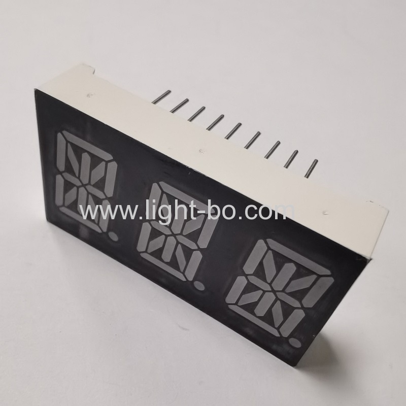 شاشة عرض LED رقمية ثلاثية الأرقام مقاس 0.54 بوصة حمراء للغاية مكونة من 14 قطعة أنود مشترك للوحة العدادات