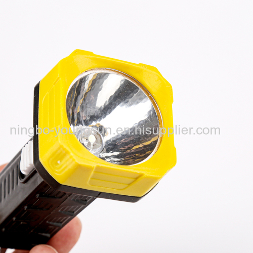 Hot Sell LED Battery 1*AA Plastic Torch