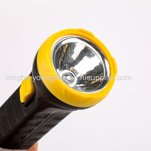 517 Cheap LED Battery Plastic Torch Flashlight