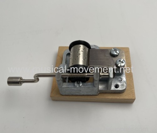 METAL HANDLE CRANK OPERATED MUSICAL BOX MOVEMENT