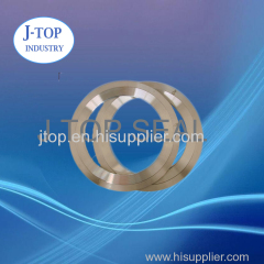 Metal serrated gasket with outer ring