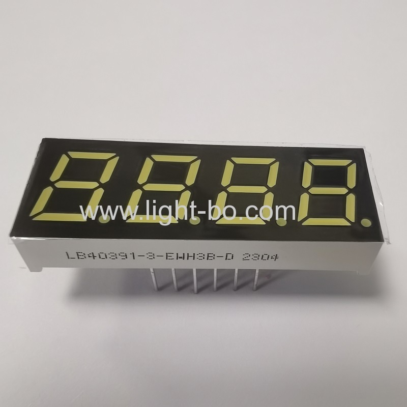 شاشة عرض LED فائقة السطوع بيضاء اللون مكونة من 4 أرقام و7 قطاعات بقطر 0.39 بوصة وأنود مشترك للوحة العدادات