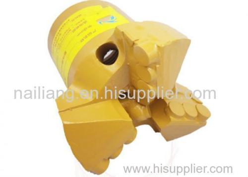 Professional Water Well Drill Bits / 3 Wings PDC Drag Bit Drilling Steel Body