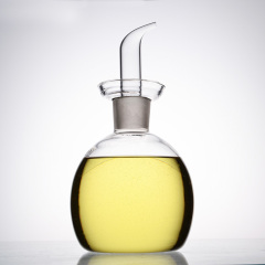 Customized Borosilicate Glass Olive Oil Vinegar Bottle Glass Oil Cruet with Spout