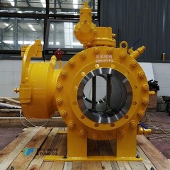 Pipeline pig receiver and launcher pig valve