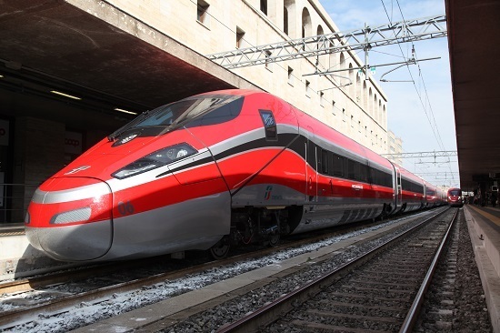 Trenitalia for 30 high speed trains