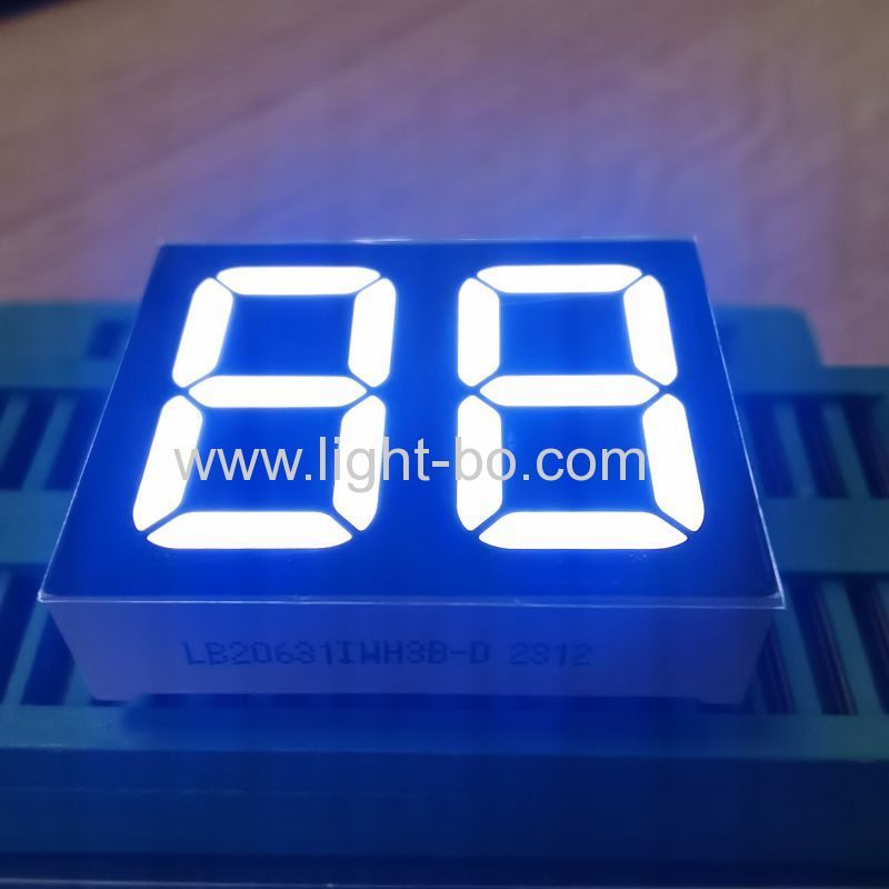 Ultraweißes 2-stelliges 16-mm-7-Segment-LED-Display mit gemeinsamer Anode und Null-Grad-Ziffern