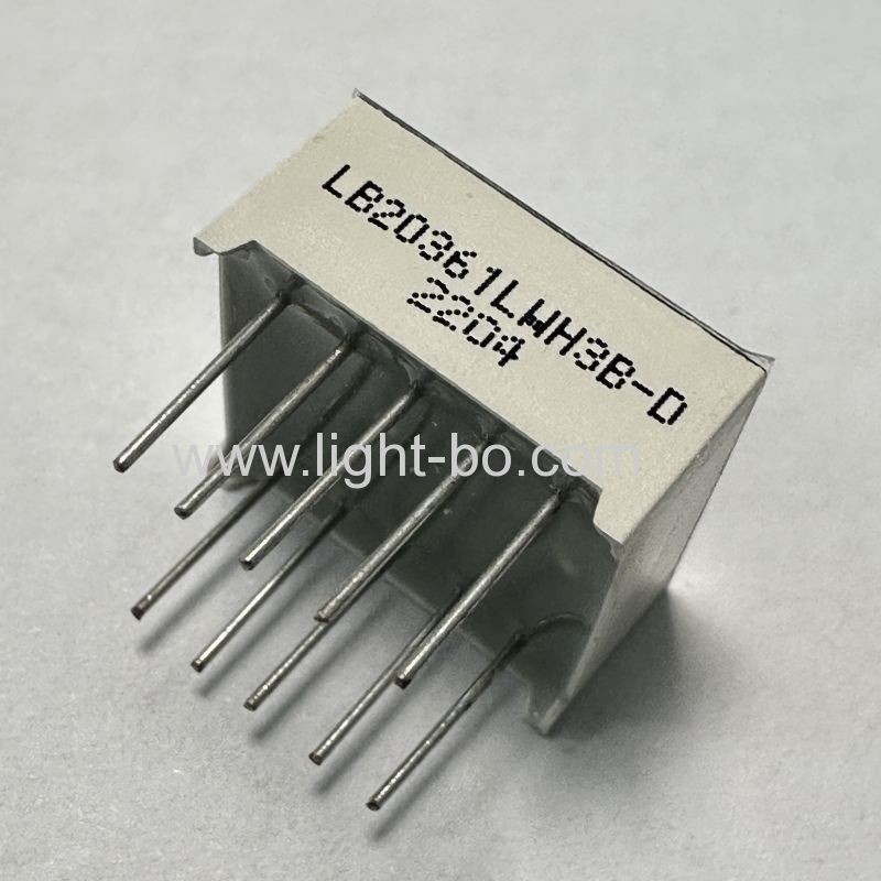 شاشة عرض LED بيضاء فائقة السطوع مقاس 9.2 مم (0.36 بوصة) مكونة من 7 قطاعات وكاثود مشترك مكون من رقمين للإلكترونيات الاستهلاكية