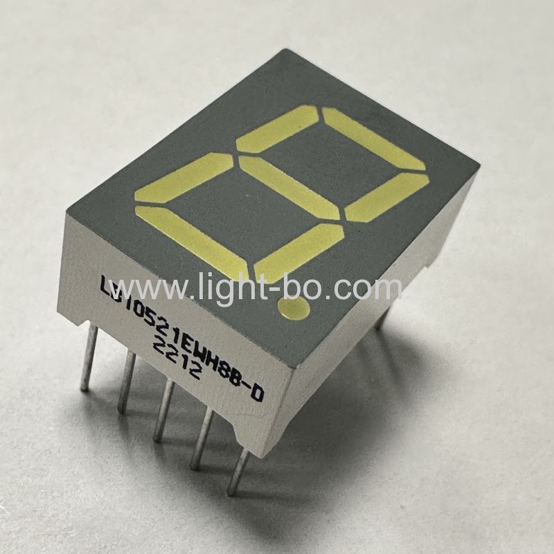 Ultrahelle weiße einstellige 0,52 Zoll (13,2 mm) 7-Segment-LED-Anzeige mit gemeinsamer Kathode für Unterhaltungselektronik