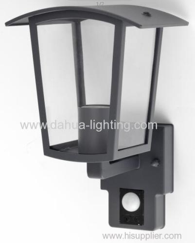 Die-casting Aluminium wall lamp