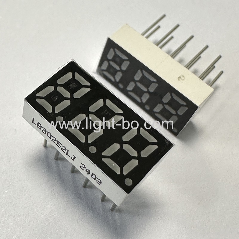 6,2 mm (0,25 Zoll) 3-stellige LED-Anzeige, 7 Segmente, gemeinsame Kathode für Temperaturanzeige