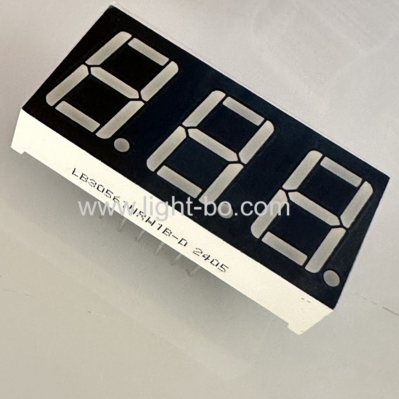 Display a LED tricolore rosso/bianco/arancione a 3 cifre da 0,56 pollici Catodo comune a 7 segmenti per indicatore di temperatura