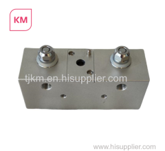 Mounting block Selecatec for Anesthesia Vaporizer with inlet and outlet