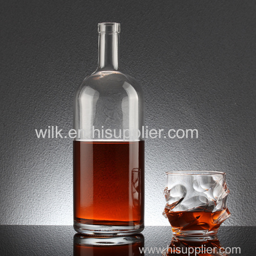 375ml 500ml 700ml 750ml 1000ml Hot Sale Empty Vodka Spirit Whisky Wine Glass Bottle for Liquor