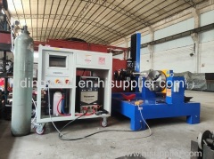 Circumferential seam welding machine for hydraulic pipelines.