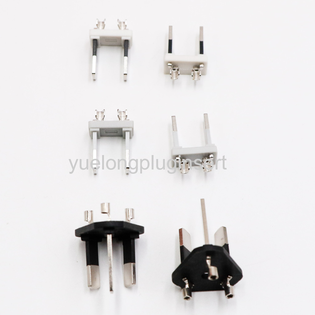 Chinese 3C PLUG INSERT