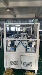 Two Heads Tipping Machine by Credit Ocean