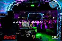 escenario con techo en trinidad y tobago