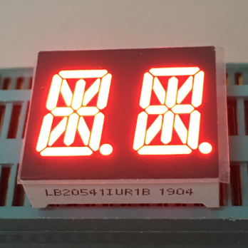 Pantalla LED alfanumérica de 14 segmentos y dos dígitos de 0,54 pulgadas con ánodo común rojo ultrabrillante