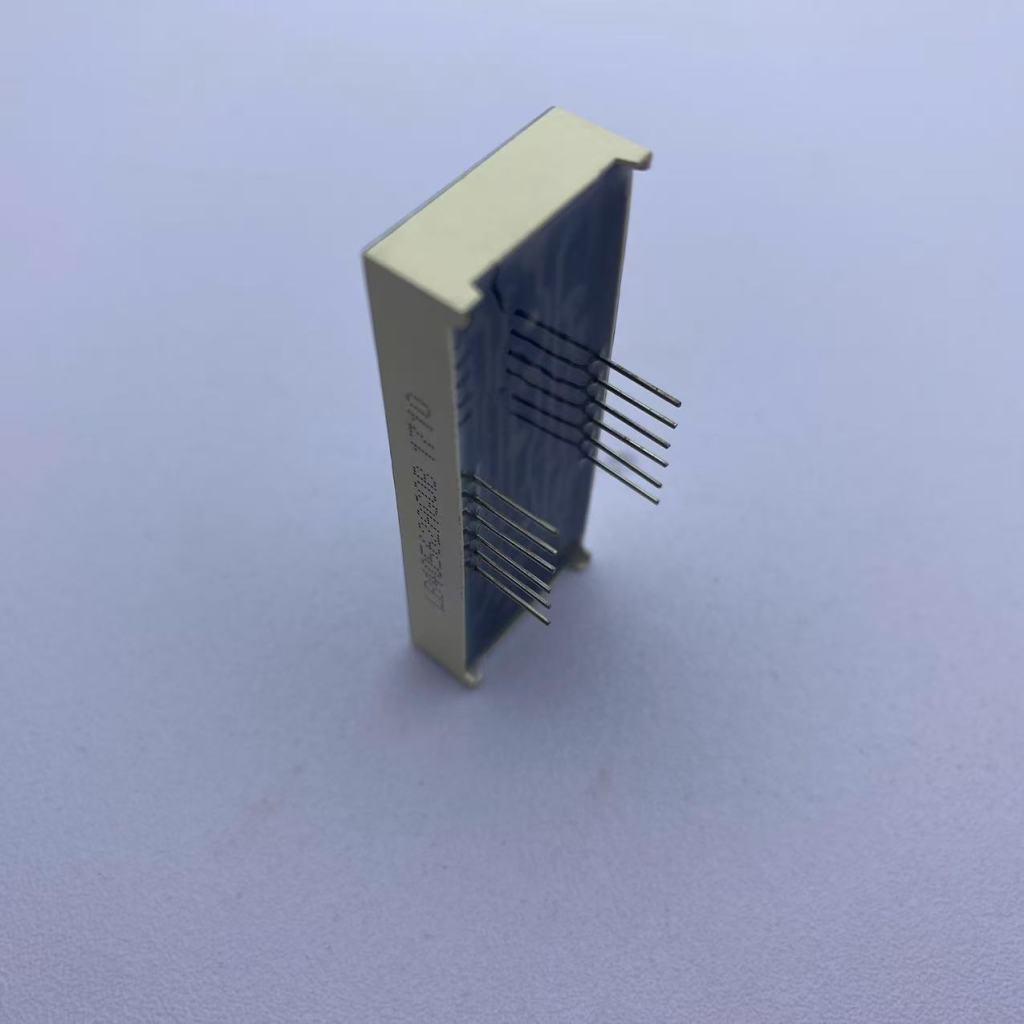 Display a LED a 7 segmenti e 4 cifre da 0,56" con anodo comune per timer digitale