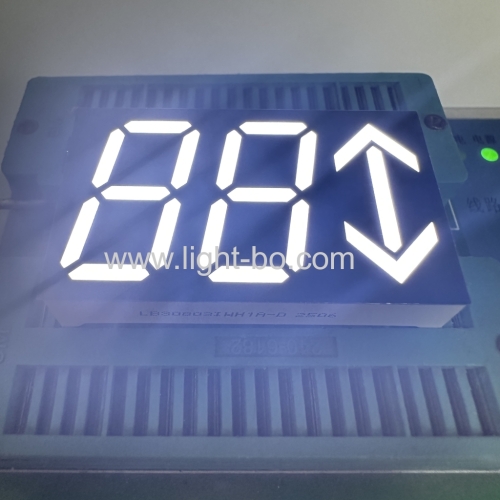 Display LED de seta de 3 dígitos ultra brilhante de 0,8 polegadas personalizado para indicadores de posição de elevação