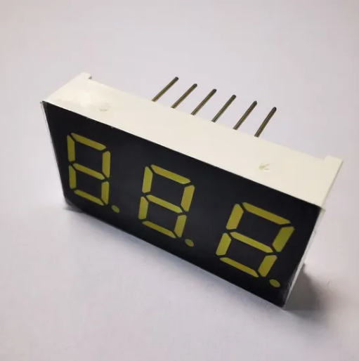 Display LED vermelho super brilhante compacto de 7 segmentos, cátodo comum de três dígitos de 0,4 polegadas para cafeteira