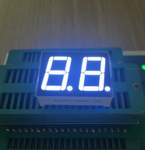 Màn hình LED 7 đoạn hai chữ số 0,56" màu trắng sáng, cực dương chung cho bảng điều khiển thiết bị