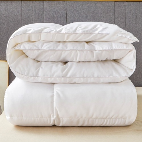 100% Cotton Anti-Feather Fabric Quilt Core Hotel and Home Use Soft Durable Comforter Insert